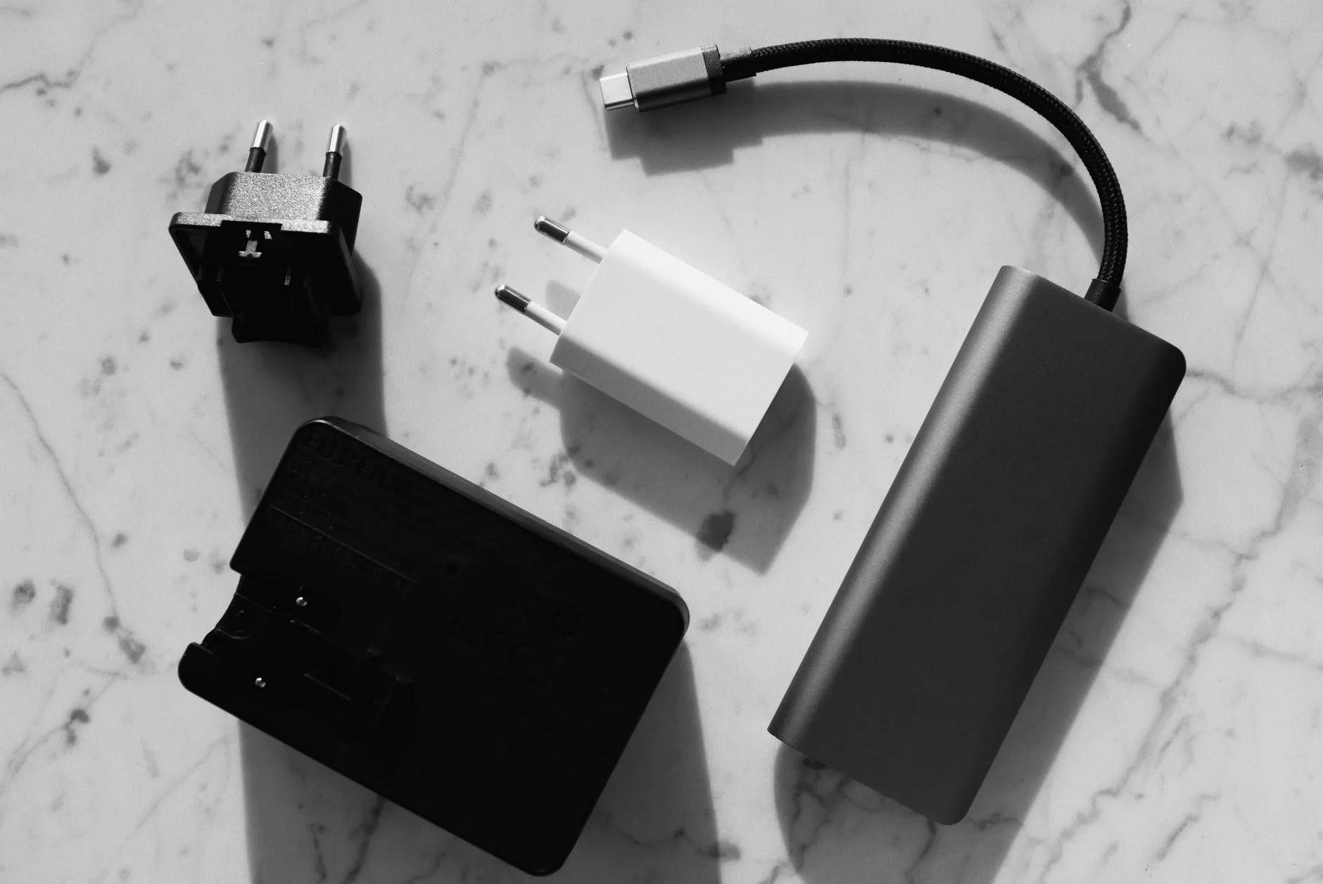 家庭血氧仪与体温枪在养老机构中的配置方案与选型要点